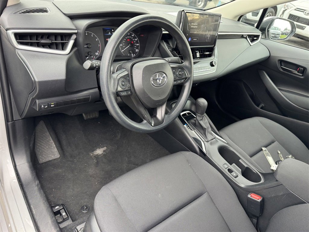 Used 2024 Toyota Corolla LE image 9