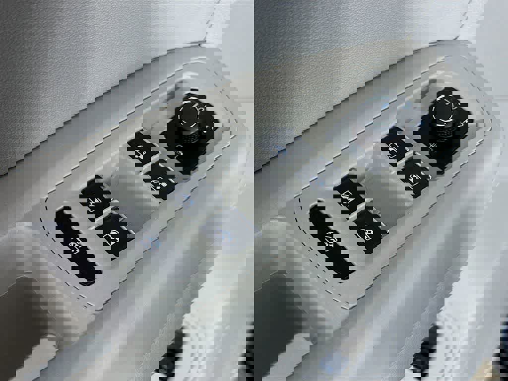 Used 2019 Volkswagen Atlas SEL R-Line image 29