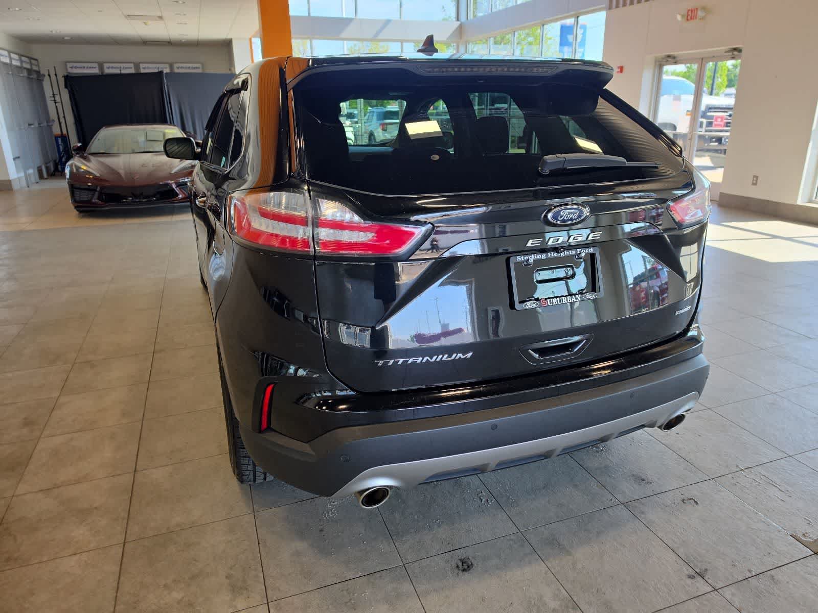 Certified 2022 Ford Edge Titanium AWD/4WD image 10