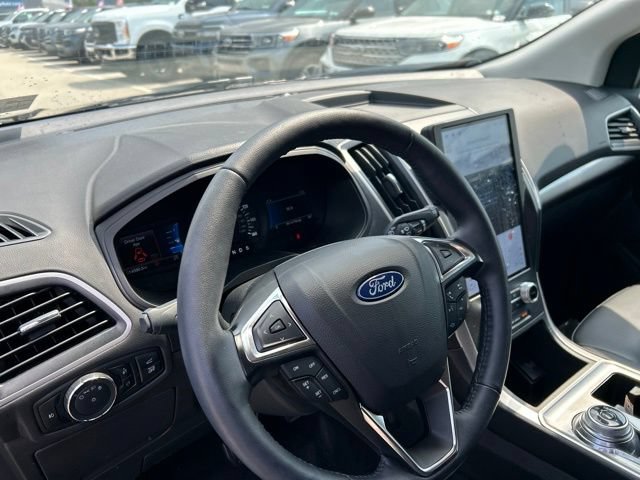 Certified 2024 Ford Edge SEL w/ Convenience Package AWD/4WD image 15