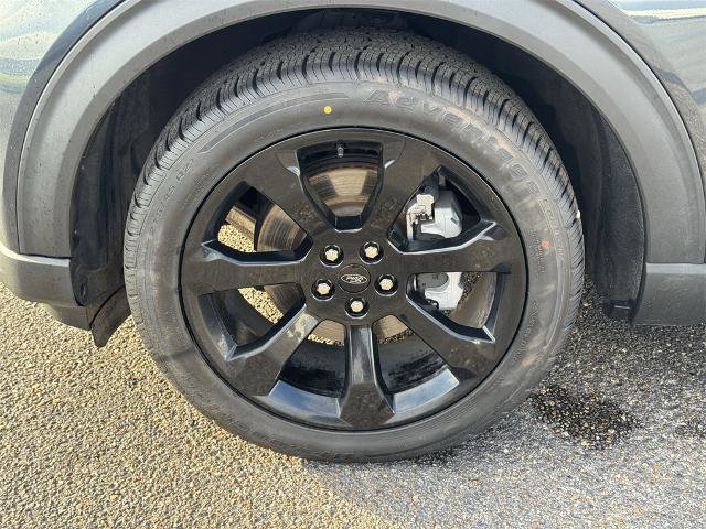 Certified 2022 Ford Explorer ST-Line w/ Class IV Trailer Tow Package image 11