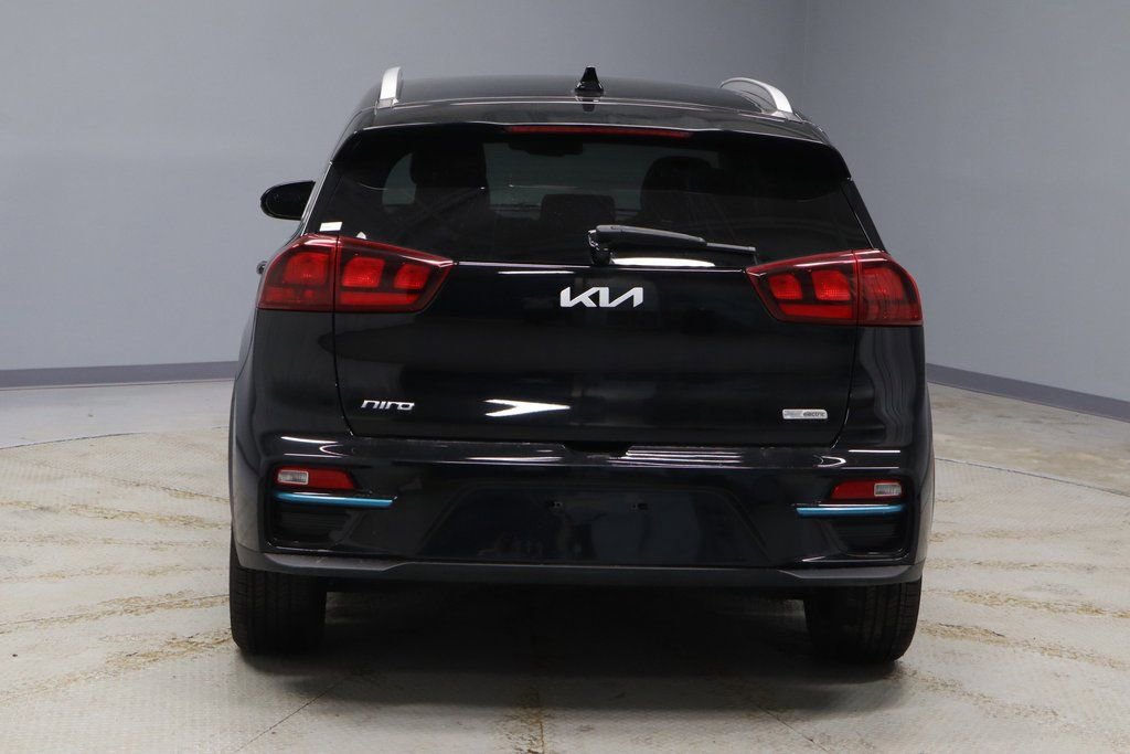 Used 2022 Kia Niro EX w/ Cold Weather Package image 4