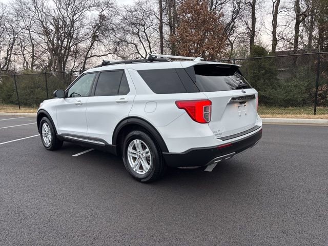 Certified 2020 Ford Explorer XLT w/ Equipment Group 202A image 3