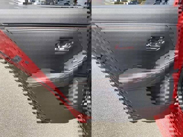 Used 2021 Nissan Sentra SR image 13