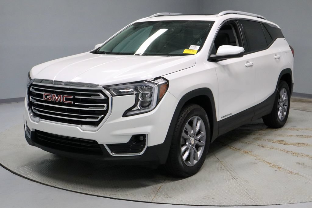 Used 2023 GMC Terrain SLT AWD/4WD image 7
