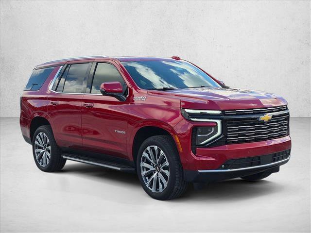 Used 2025 Chevrolet Tahoe High Country w/ Sun And Tow Package RWD image 3