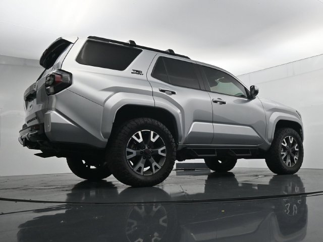 Used 2025 Toyota 4Runner TRD Sport AWD/4WD image 37