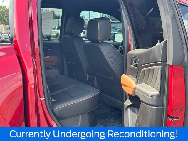 Used 2023 GMC Canyon AT4 w/ AT4 Premium Package AWD/4WD image 16