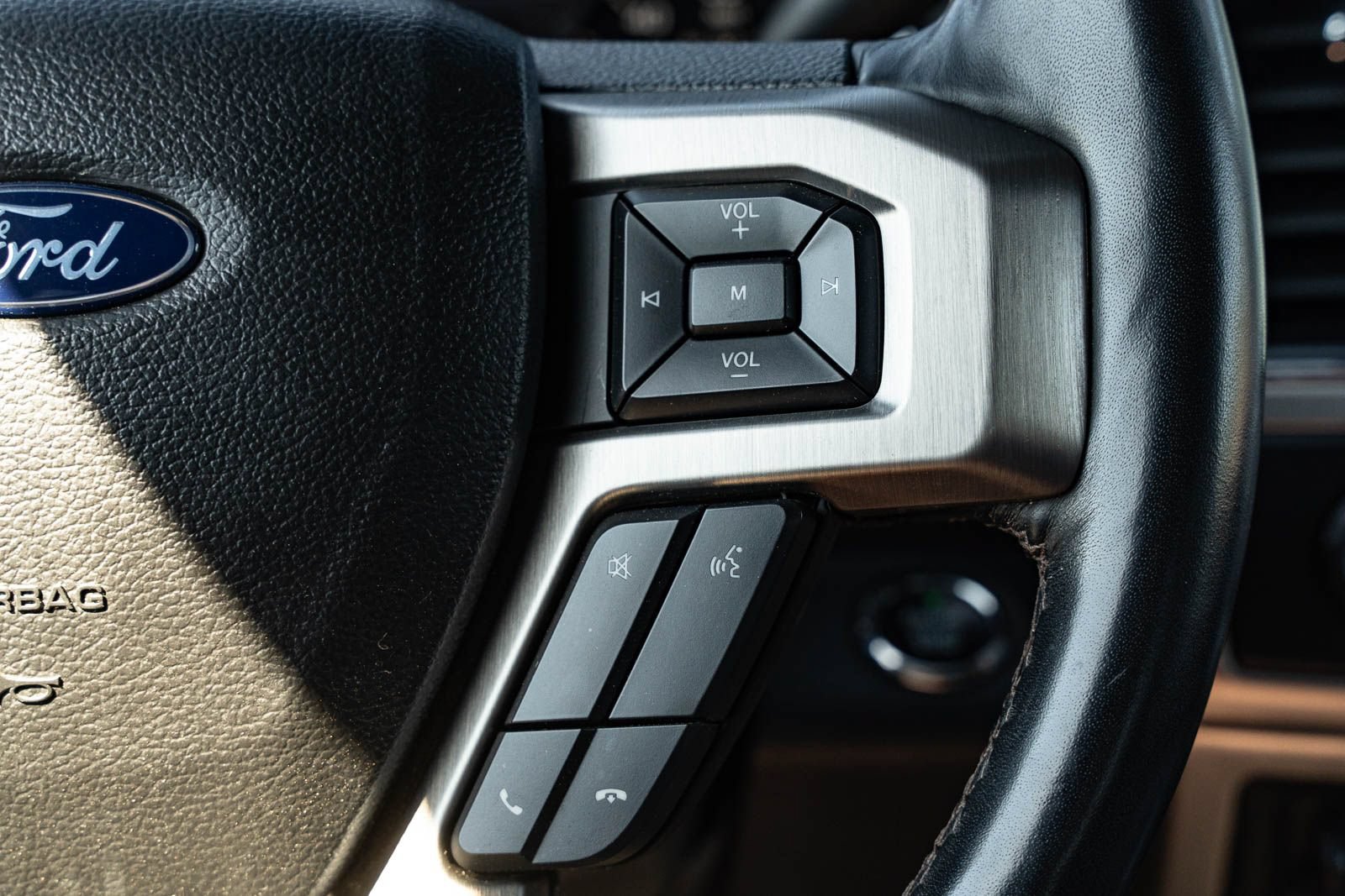 Certified 2022 Ford F450 Platinum AWD/4WD image 29