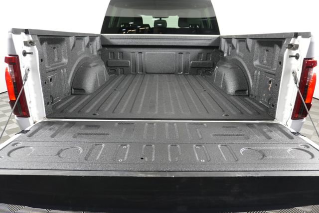 Certified 2025 Ford F150 XLT w/ Equipment Group 301A Standard image 9