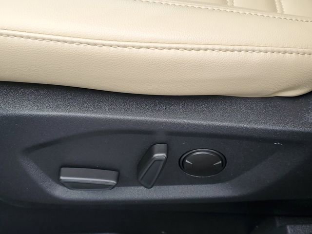 Certified 2024 Ford Edge SEL w/ Convenience Package image 11