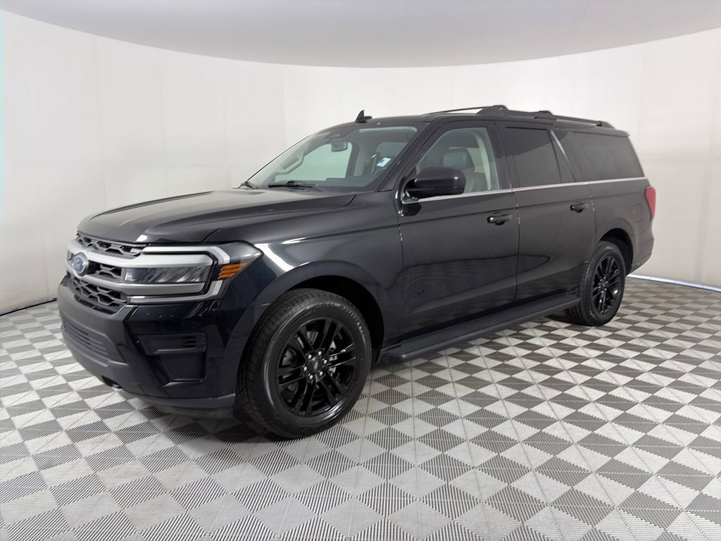 Certified 2024 Ford Expedition Max XLT AWD/4WD image 3