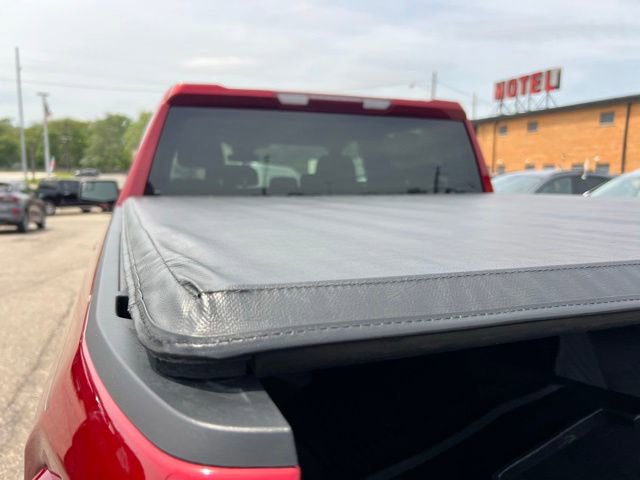 Used 2023 Chevrolet Silverado 1500 RST AWD/4WD image 23
