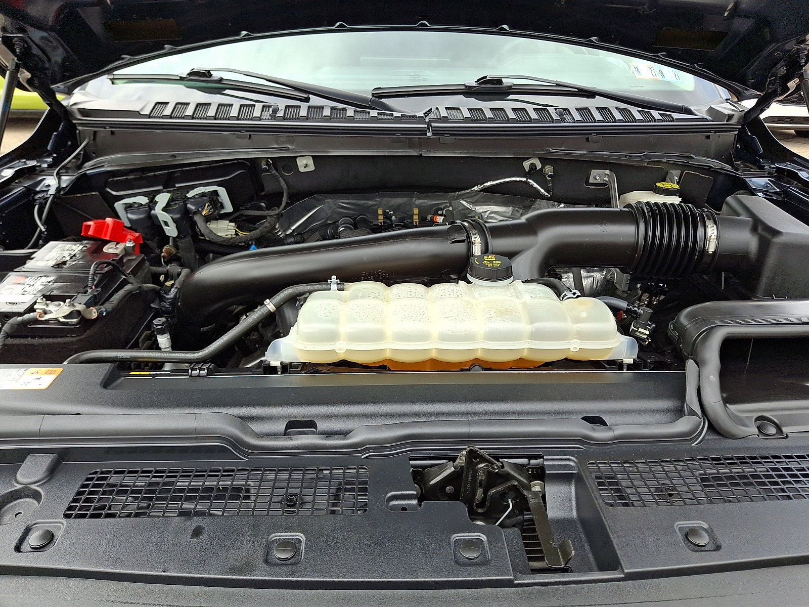 Certified 2023 Ford Expedition Max XLT image 29