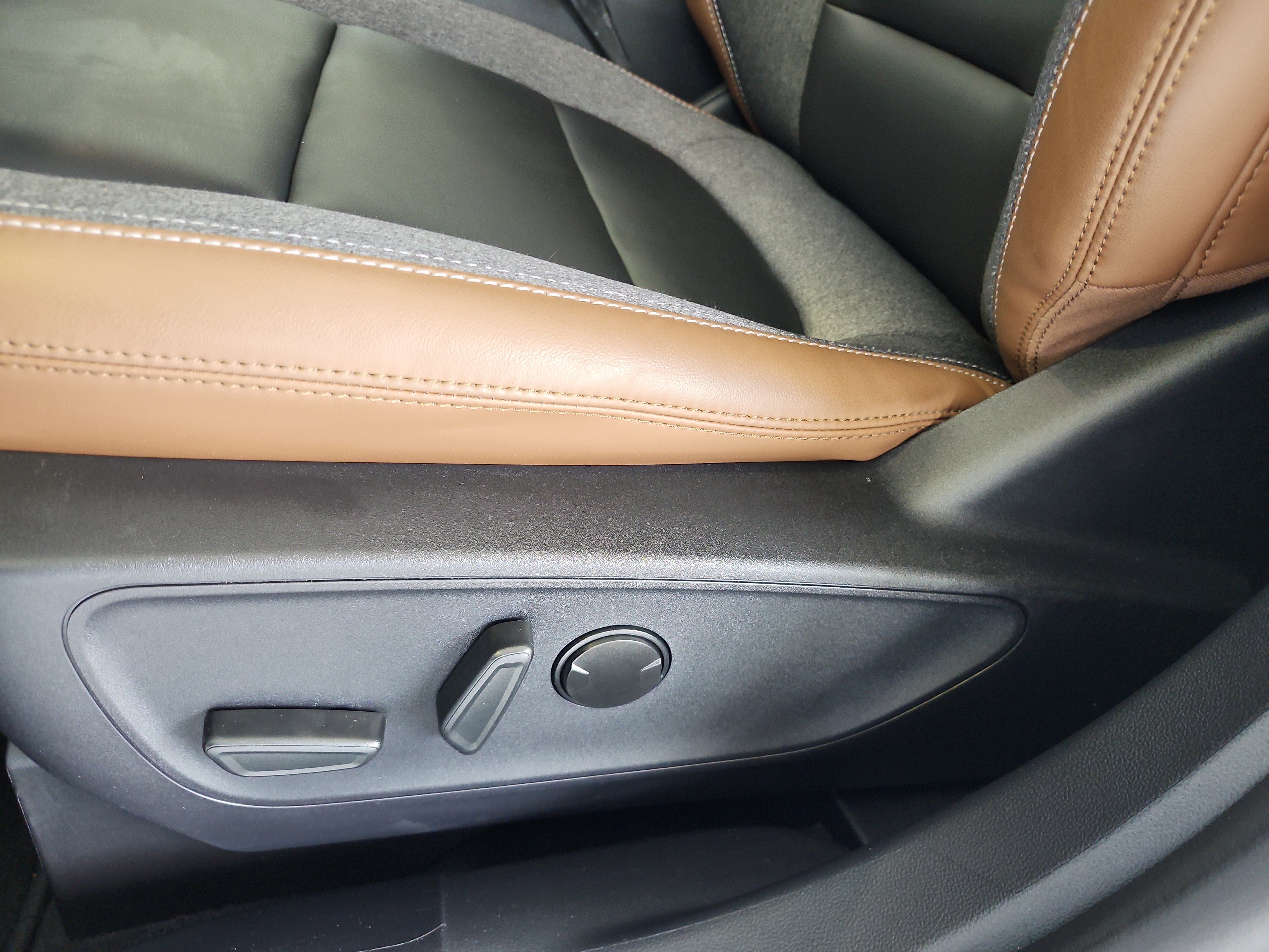 Certified 2024 Ford Bronco Sport Outer Banks w/ Tech Package image 15