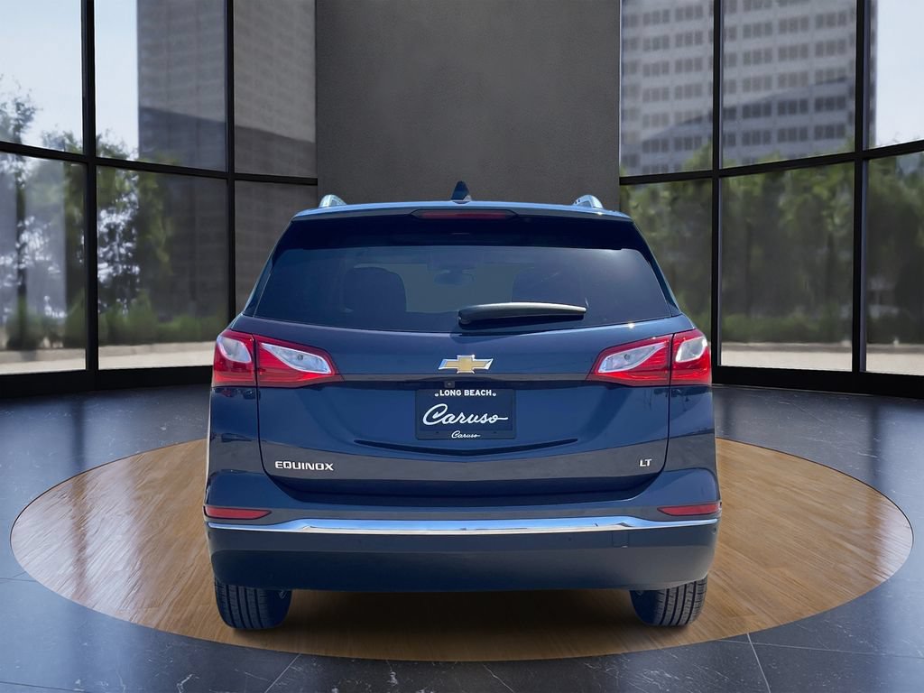 Used 2018 Chevrolet Equinox LT w/ Sun & Infotainment Package FWD image 4