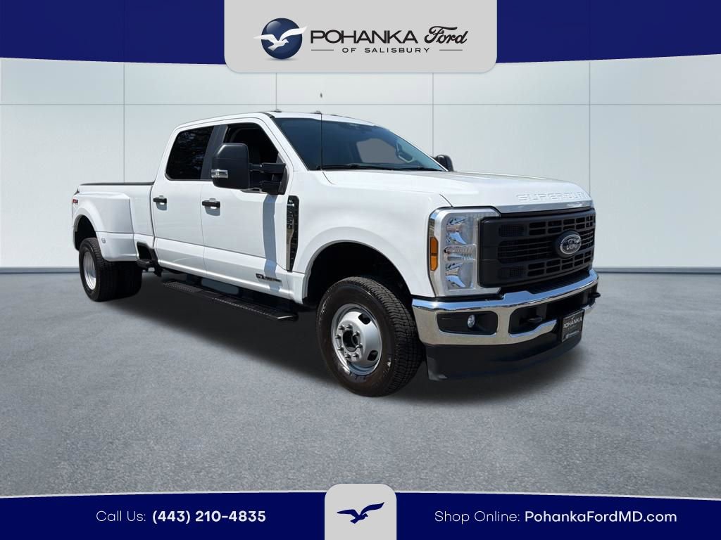 Certified 2025 Ford F350 XL w/ XL Driver Assist Package AWD/4WD image 4