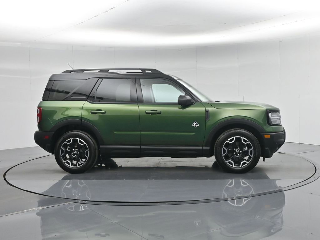 Certified 2025 Ford Bronco Sport Outer Banks w/ Outer Banks Tech Package+ image 7