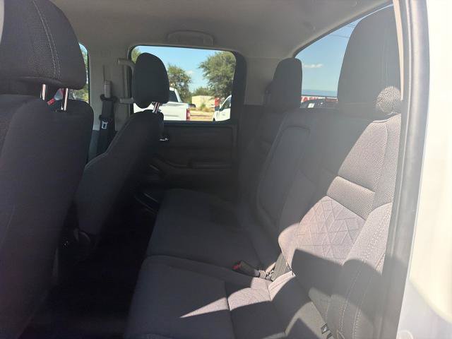 Used 2025 Nissan Frontier SV RWD image 23