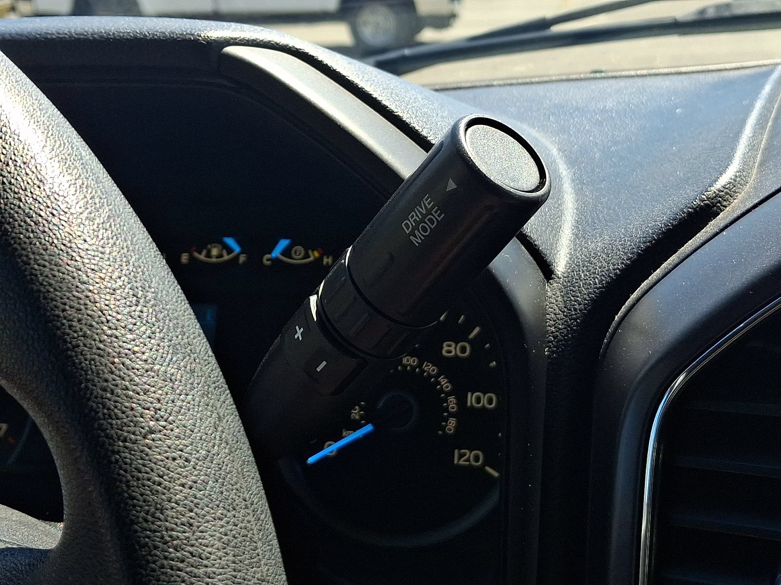 Certified 2018 Ford F150 XLT AWD/4WD image 15