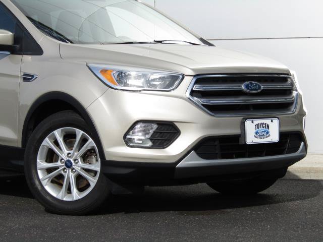 Certified 2017 Ford Escape SE AWD/4WD image 4