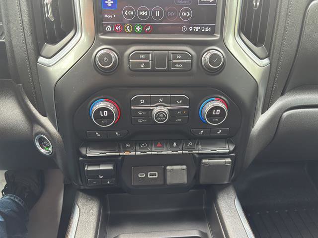 Used 2020 Chevrolet Silverado 1500 RST w/ Texas Edition image 24