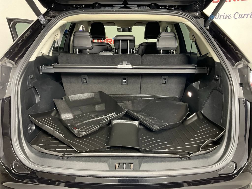Certified 2022 Ford Edge Titanium AWD/4WD image 11