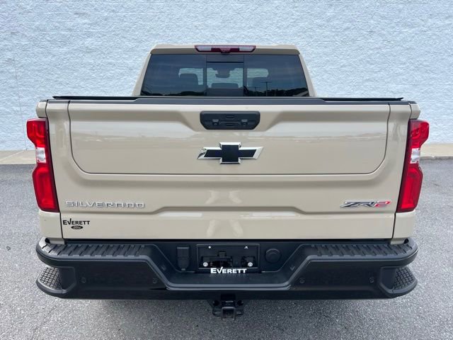 Used 2022 Chevrolet Silverado 1500 ZR2 w/ Technology Package image 4
