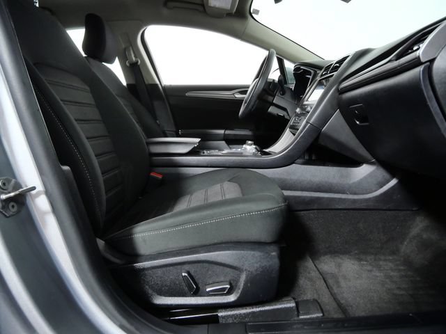 Certified 2020 Ford Fusion SE AWD/4WD image 11