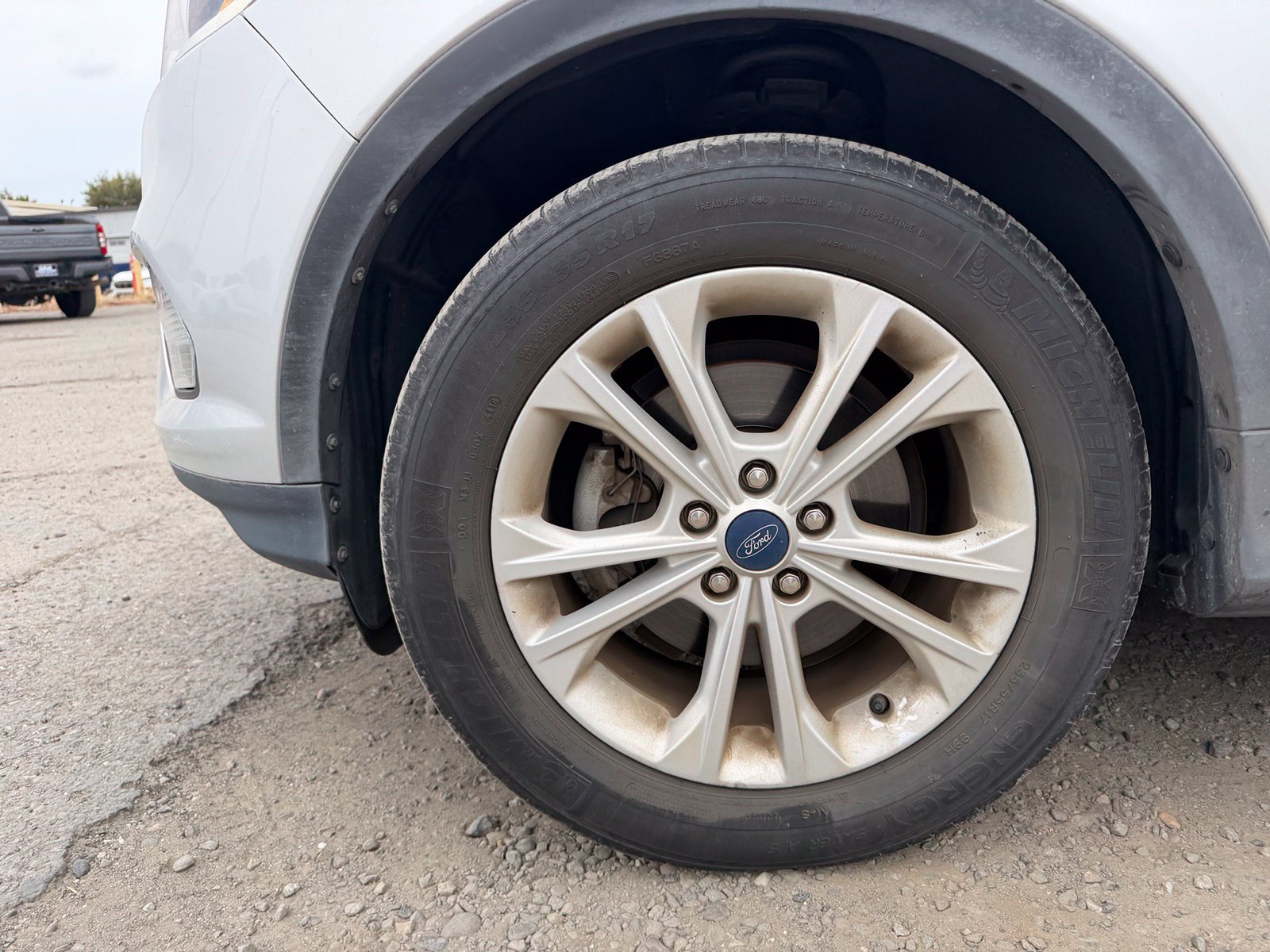 Certified 2019 Ford Escape SE FWD image 9