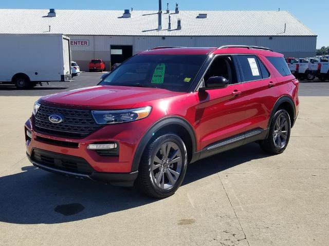 Certified 2024 Ford Explorer XLT w/ Equipment Group 202A AWD/4WD image 7
