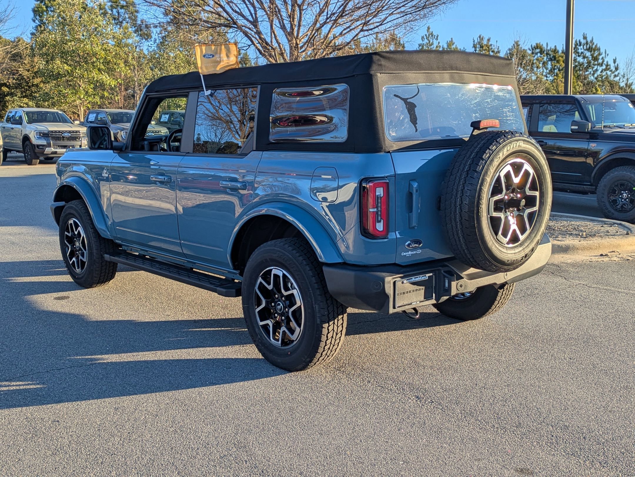 Certified 2021 Ford Bronco Outer Banks image 3