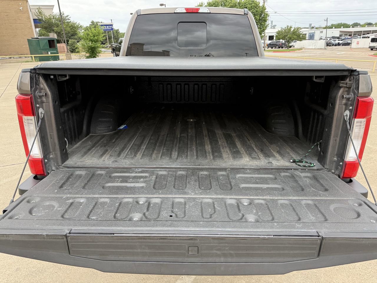 Certified 2017 Ford F250 XLT w/ XLT Premium Package AWD/4WD image 27