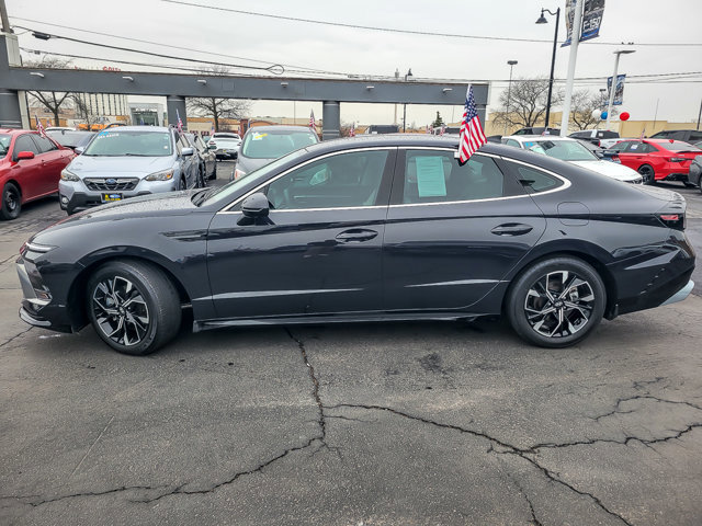 Used 2025 Hyundai Sonata SEL image 2