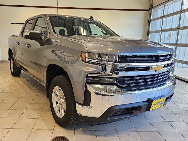 Used 2022 Chevrolet Silverado 1500 LT AWD/4WD image 3