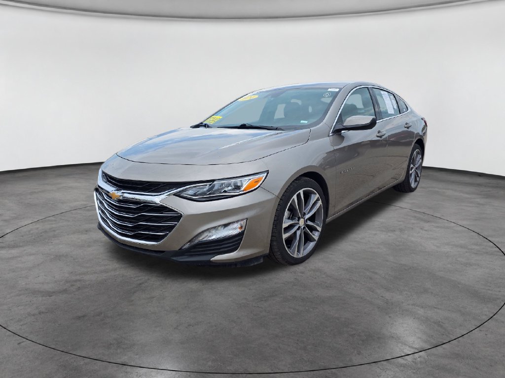 Used 2024 Chevrolet Malibu LT FWD image 3