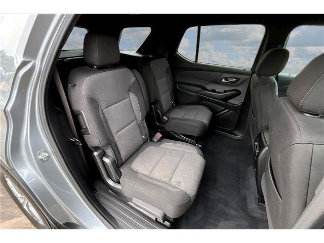 Used 2023 Chevrolet Traverse LT w/ LPO, Cargo Package AWD/4WD image 27