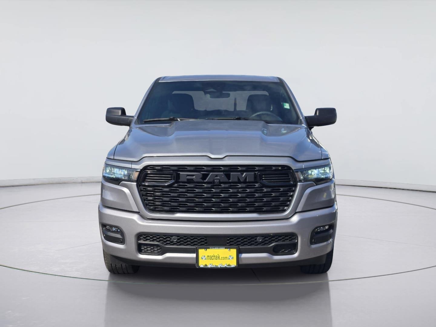 Used 2026 RAM 1500 Express RWD image 2