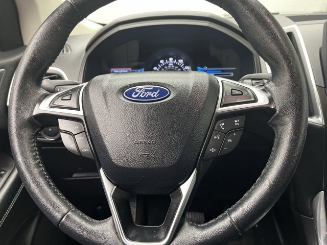 Certified 2024 Ford Edge Titanium AWD/4WD image 14