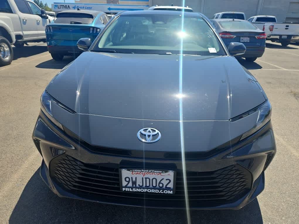 Used 2026 Toyota Camry LE w/ Convenience Package FWD image 4