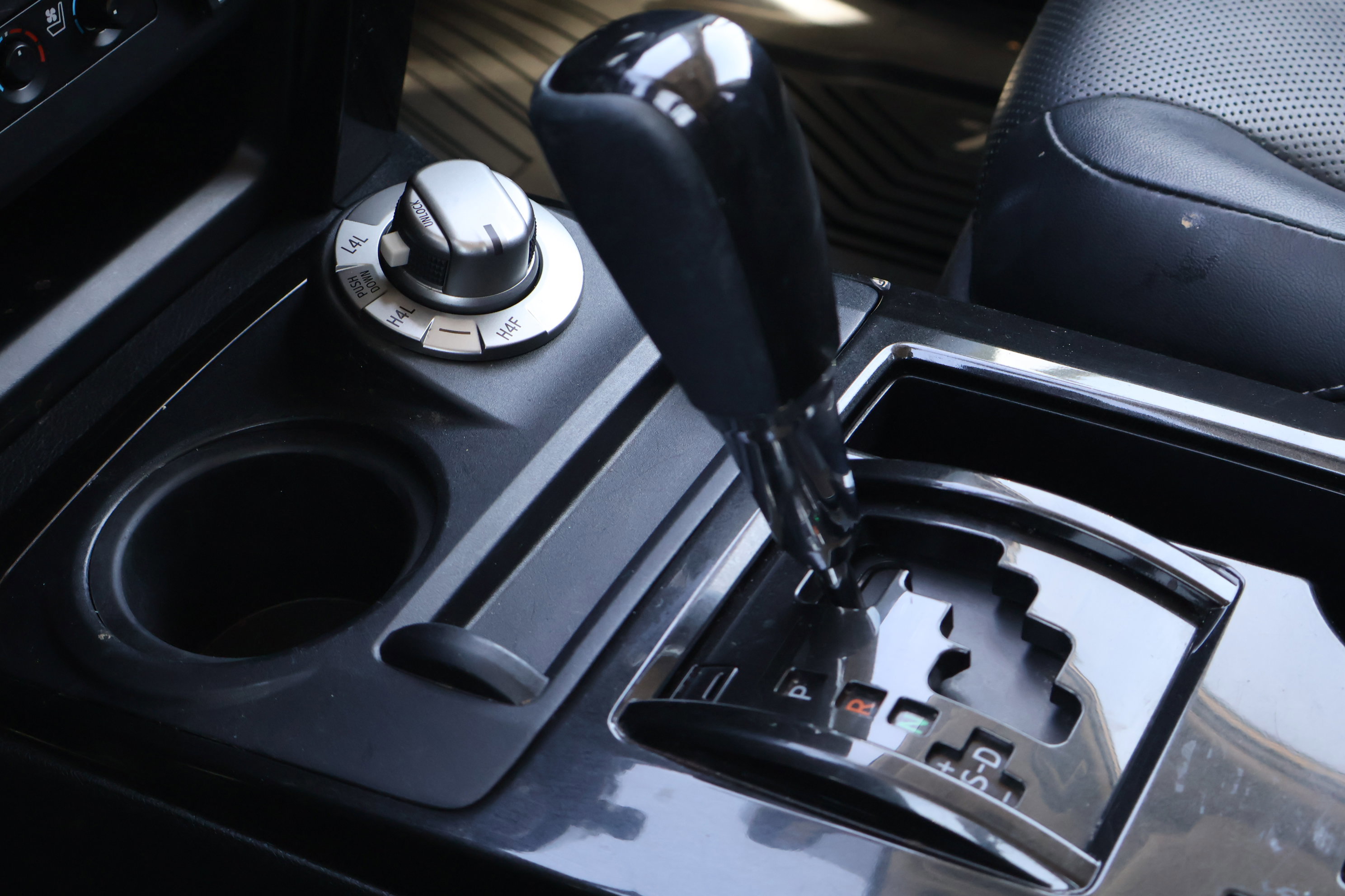 Used 2019 Toyota 4Runner Limited image 27