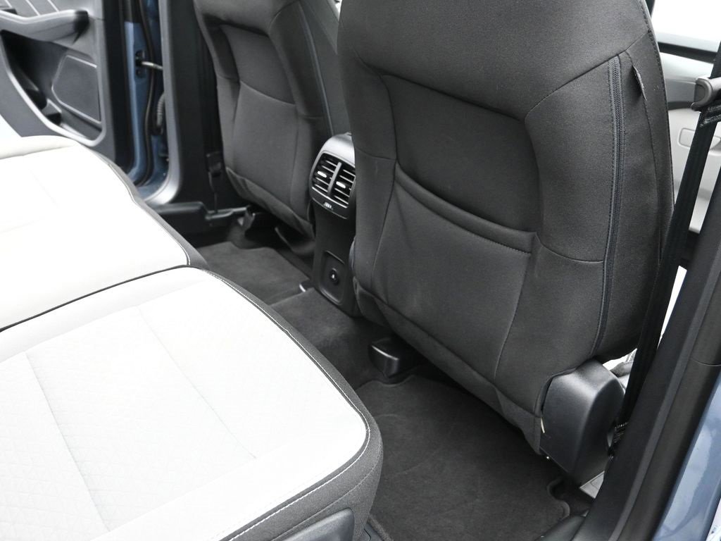 Certified 2025 Ford Escape Active image 48