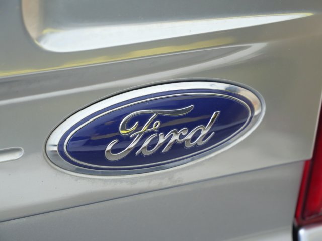 Certified 2021 Ford F150 Platinum w/ Equipment Group 701A High AWD/4WD image 9