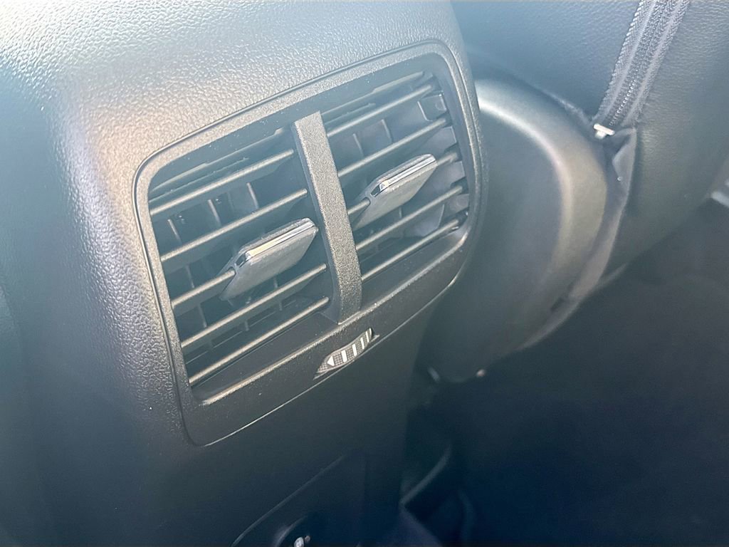 Certified 2023 Ford Escape Platinum w/ Premium Technology Package image 21