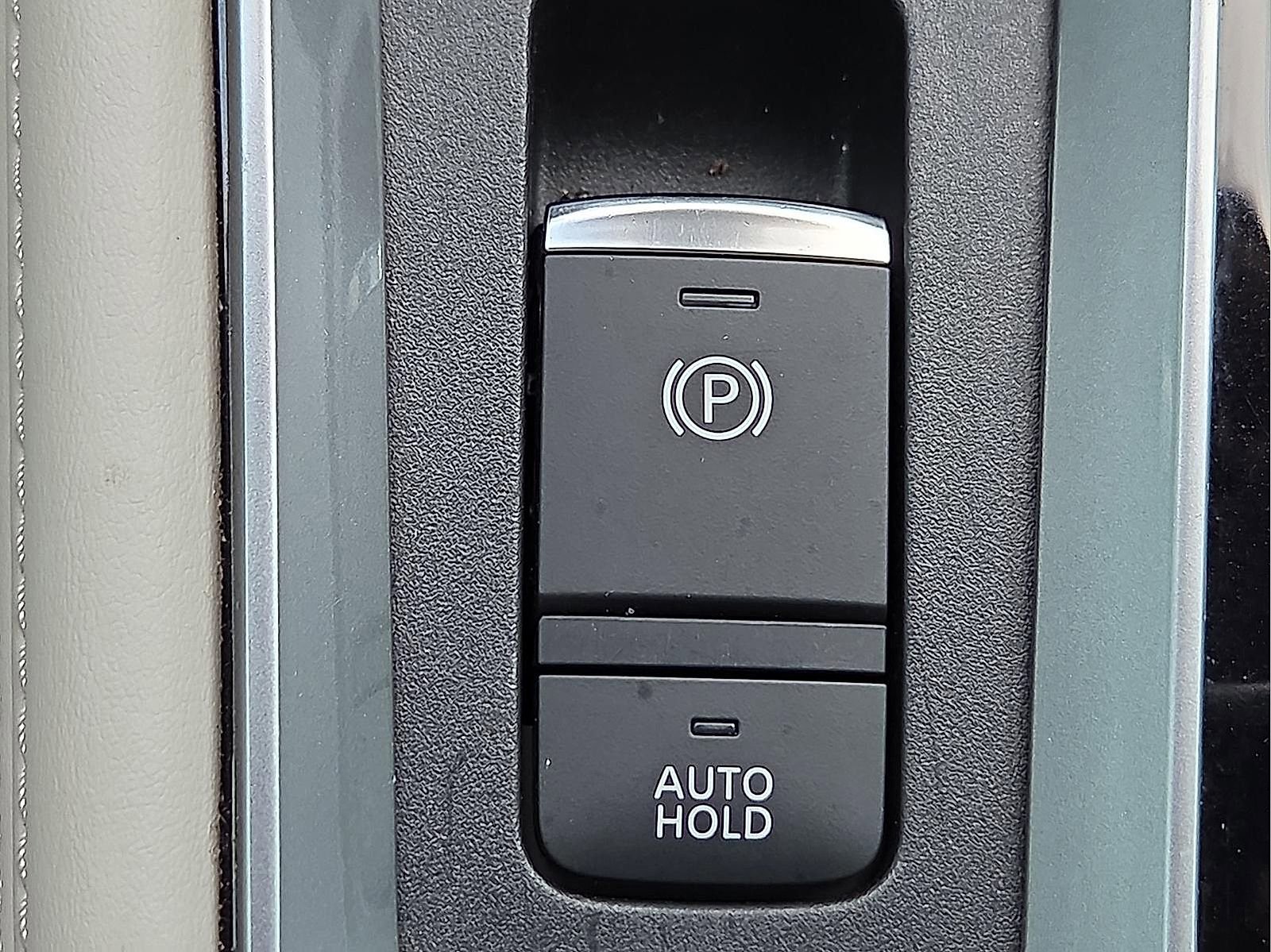 Used 2023 Nissan Altima 2.5 SL AWD/4WD image 19