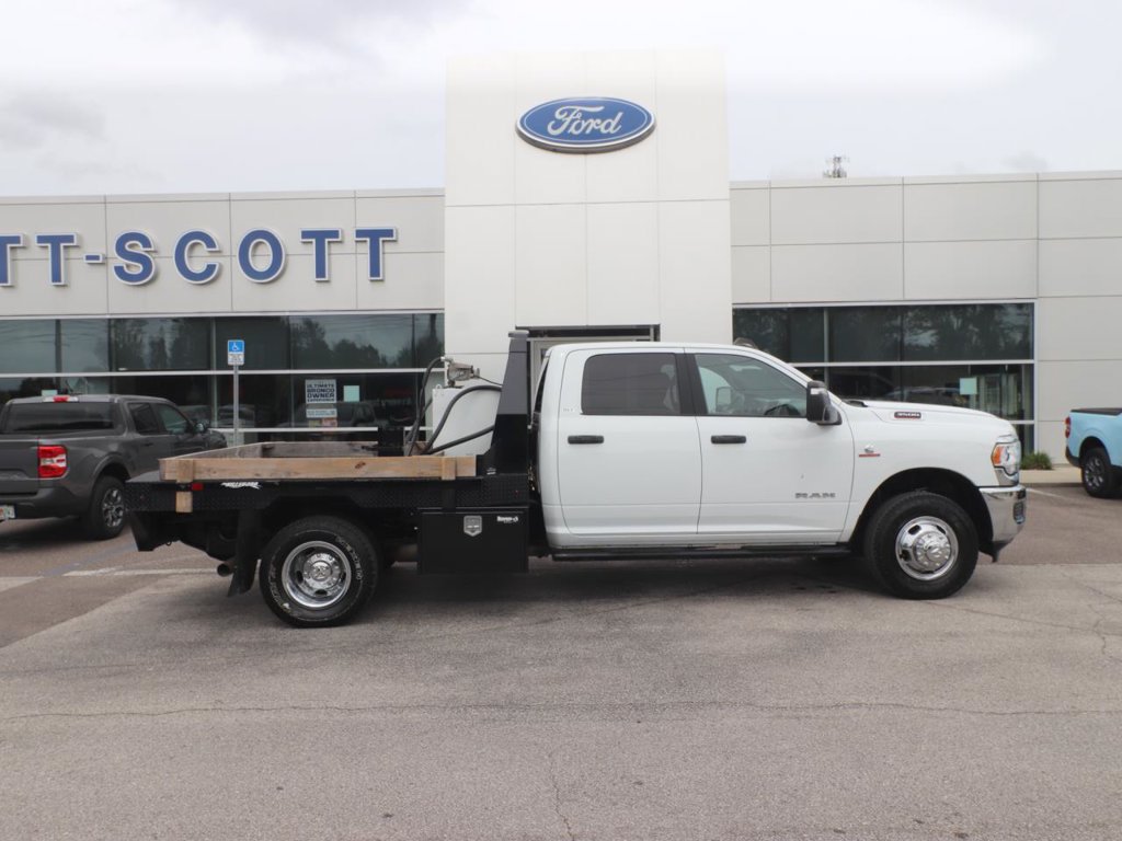 Used 2024 RAM 3500 SLT w/ Quick Order Package 2YG SLT AWD/4WD image 18