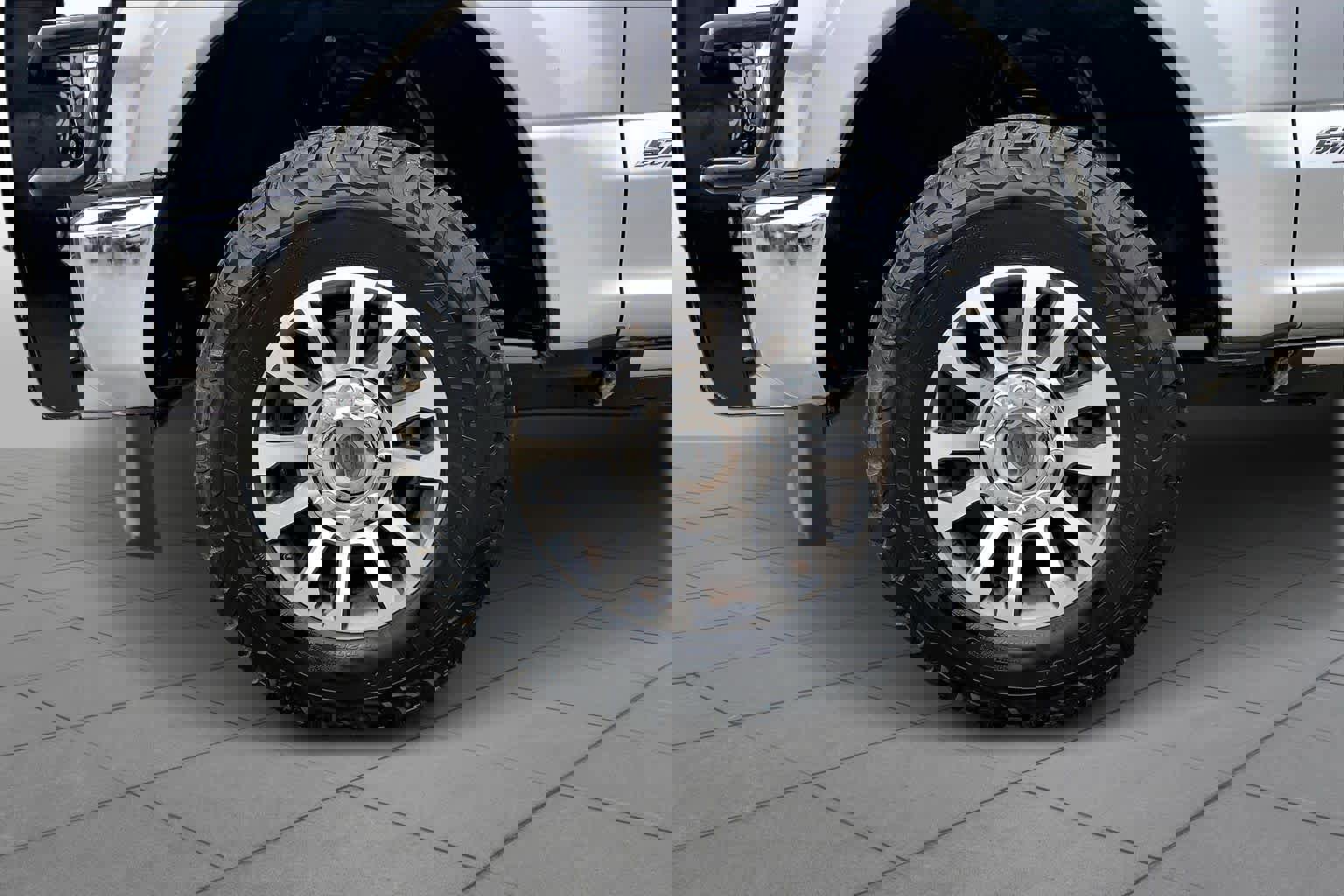 Certified 2022 Ford F350 Lariat w/ Lariat Ultimate Package image 13