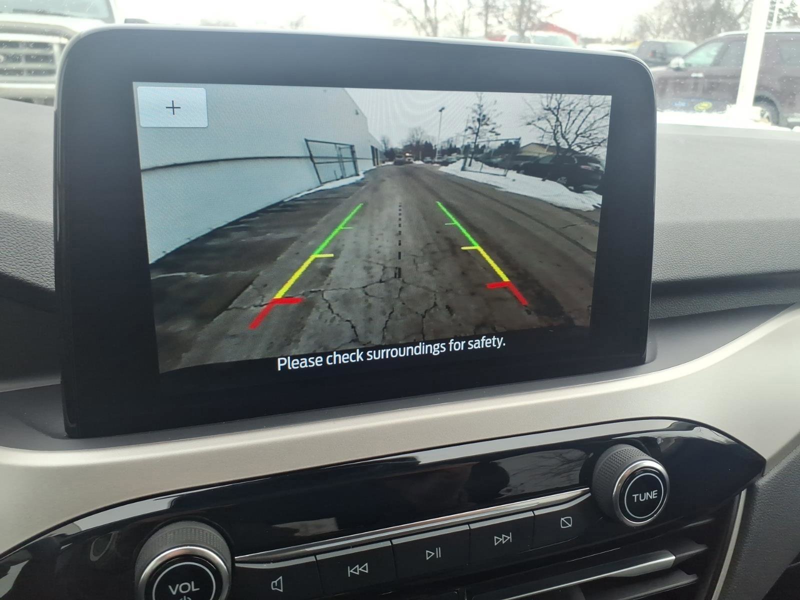 Certified 2022 Ford Escape SE w/ Convenience Package image 17