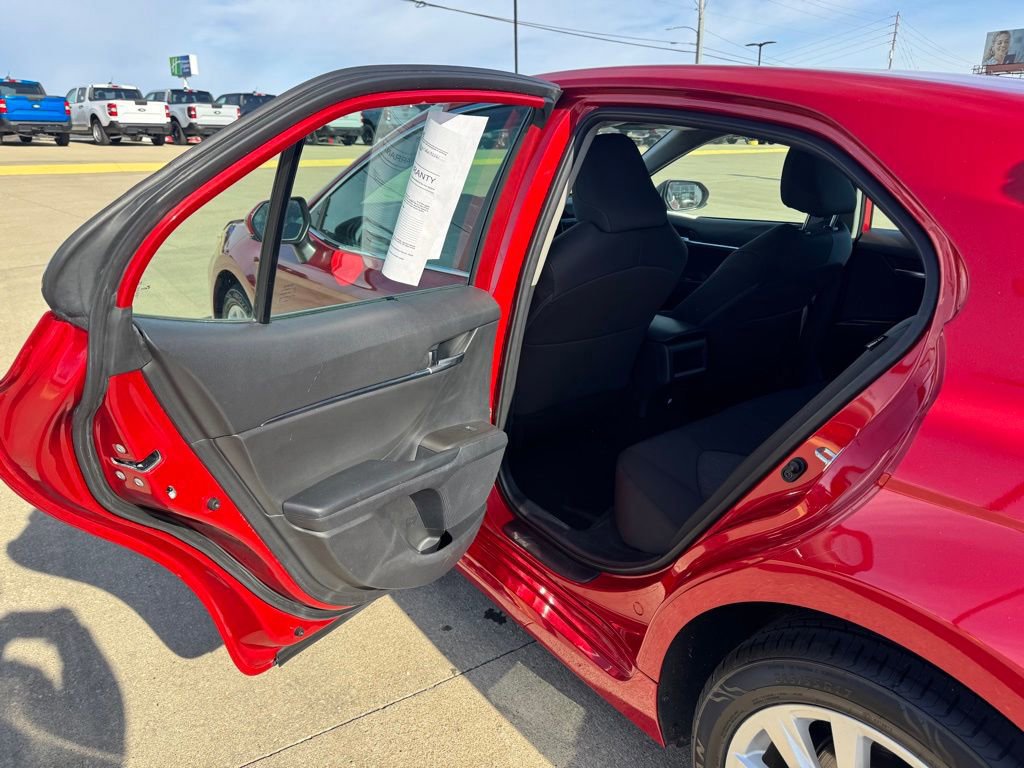 Used 2024 Toyota Camry LE image 30