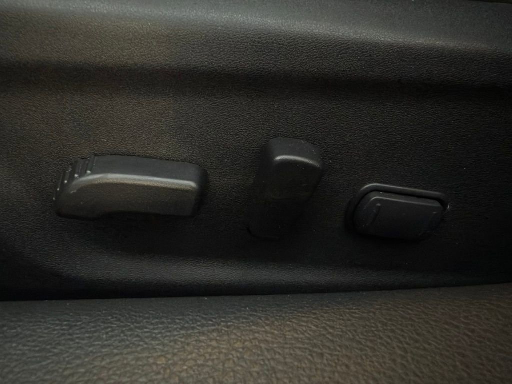 Used 2023 Nissan Altima 2.5 SR w/ SR Premium Package image 21